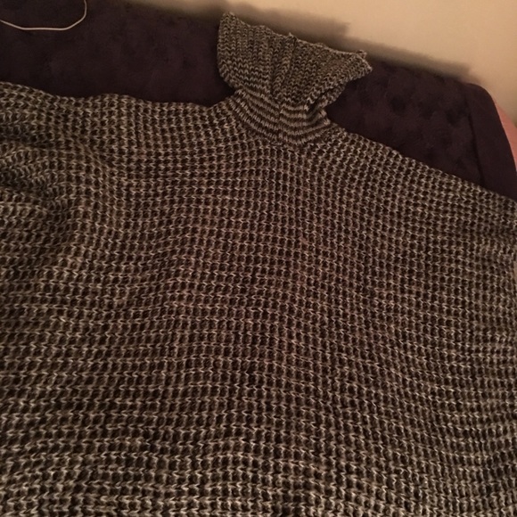 OS Fits All 🌸 Box Poncho - Picture 4 of 6